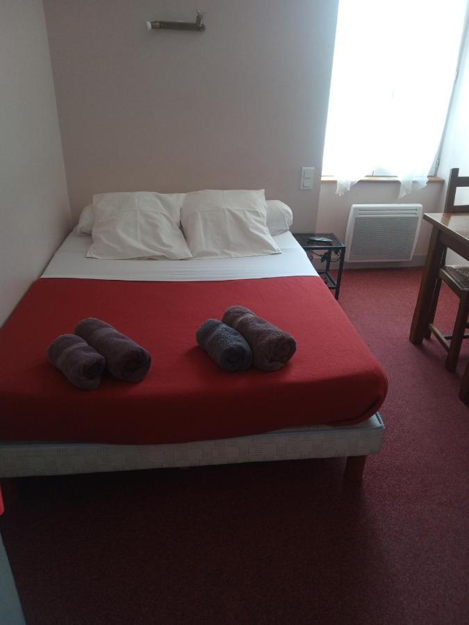 Le Terminus Hotel Pont-d'Aisy ภายนอก รูปภาพ