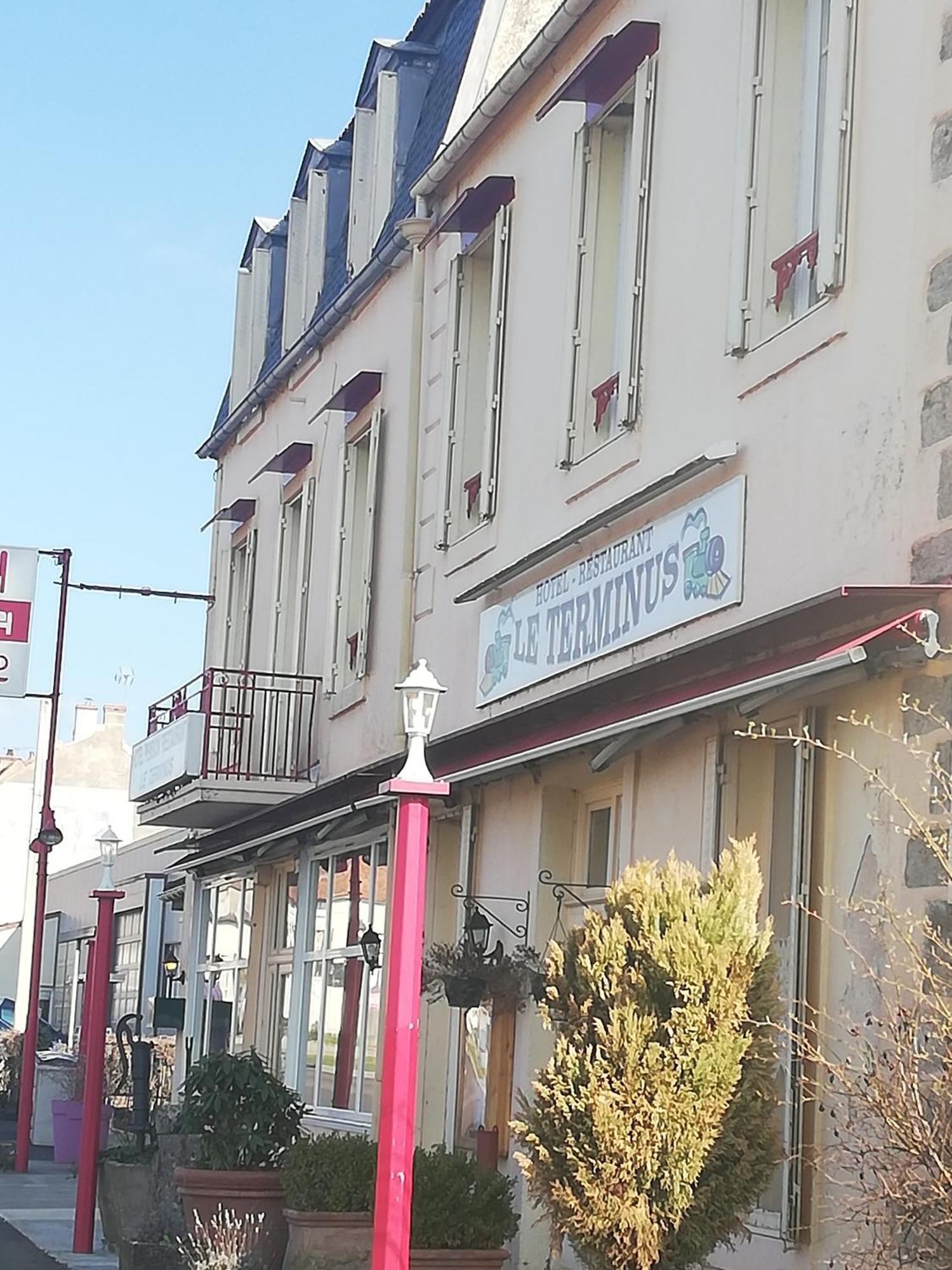 Le Terminus Hotel Pont-d'Aisy ภายนอก รูปภาพ